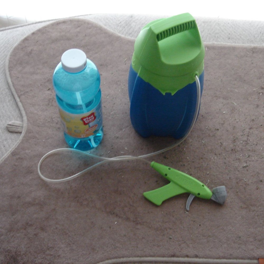 crayola bubble maker